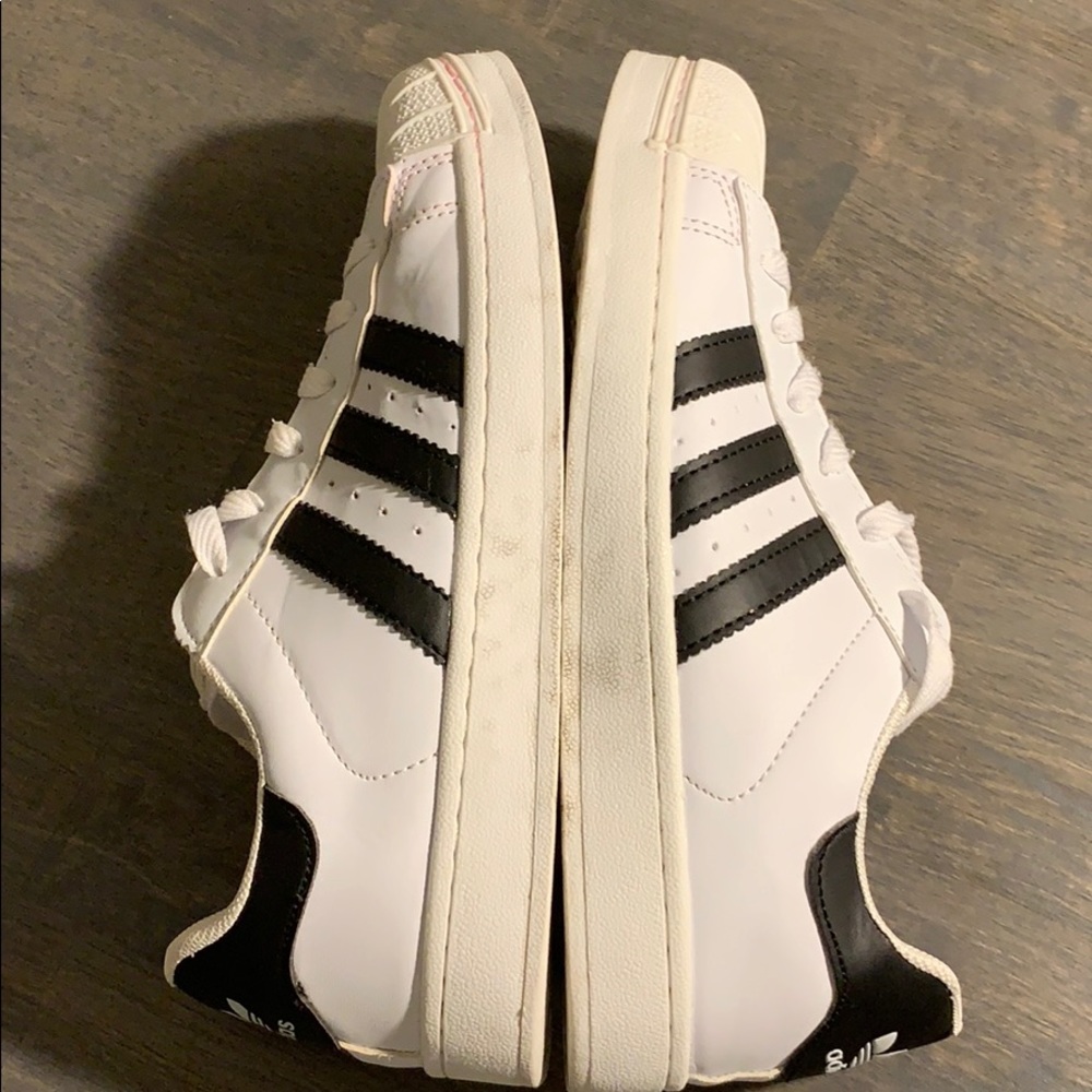 ππ HOST PICK ππ Adidas Shoes / Womenβs Sneakers - Picture 5 of 7